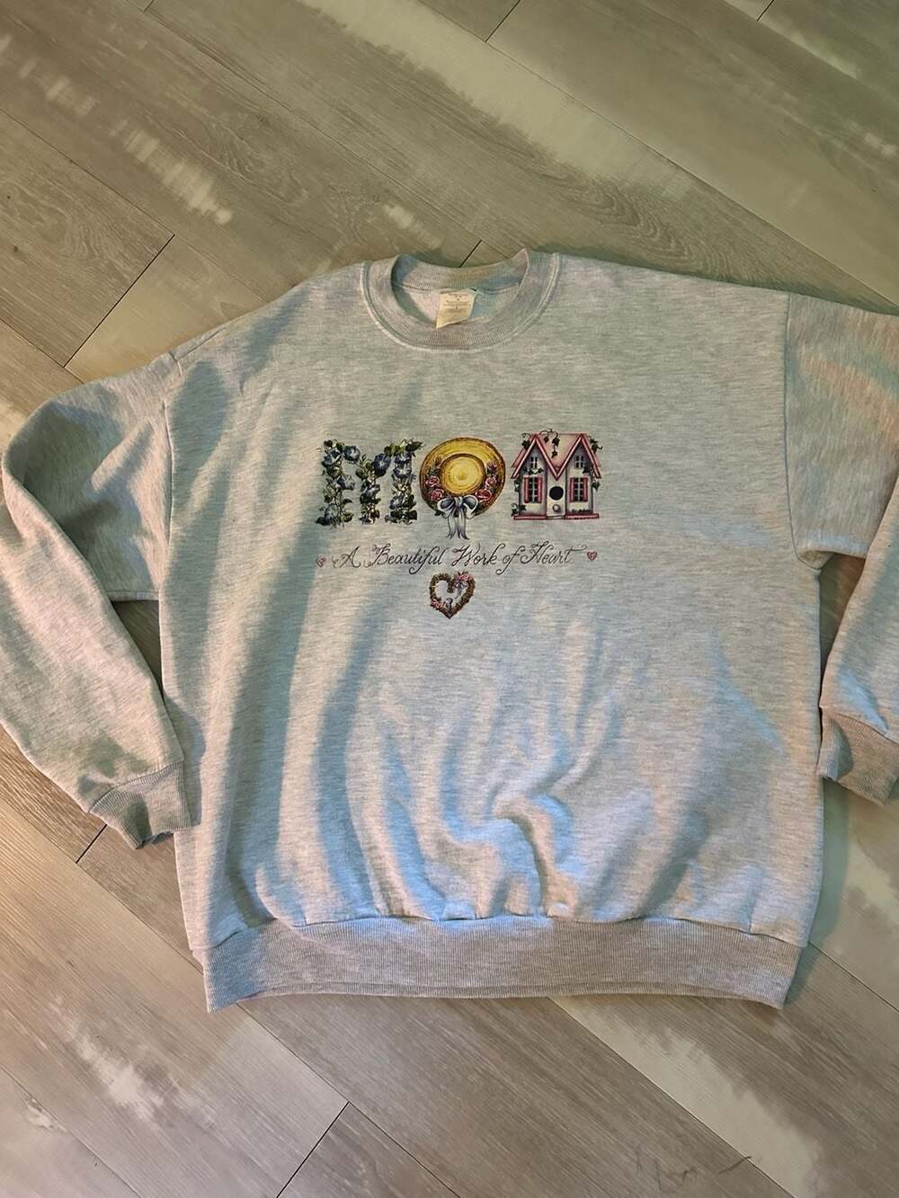 Jerzees Sweatshirt Size XL Gray Mom A Beautiful Work of Heart Floral